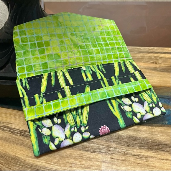 Desert Cactus Cash Envelope/Receipt holder Fabric Handmade Wallet - Picture 2 of 4